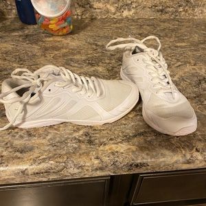 Varsity Cheer Shoes size 5.5